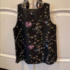 Anne Carson NWOT Silk Top very Classy look